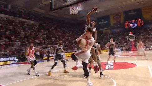 NEVEROVATAN PEH! Evo kako je Nikola Topić povređen na ABA finalu Crvena zvezda - Partizan (VIDEO)